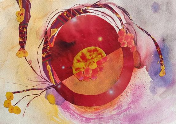 Obra abstracta pintada en acuarela con elementos de collage. Un círculo rojo dominante ocupa el centro, con un elemento floral amarillo en su interior. Alrededor del círculo rojo, hay flores anaranjadas y amarillas al extremo de finas ramas que parten desde el círculo. El fondo es un gradiente de púrpura, rosa y amarillo pálido, con manchas y líneas de tinta. El círculo rojo está dividido en dos porciones, una roja más oscura y otra más clara. La pintura utiliza colores vibrantes y texturas suaves.