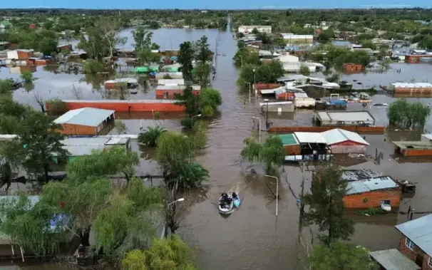A storm  has dumped five times the usual May rainfall on Buenos Aires. Aerial photograph of flooded streets