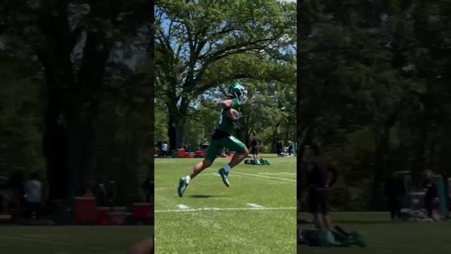 That Justin Fields to Garrett Wilson Connection Is Gonna Be Special Again