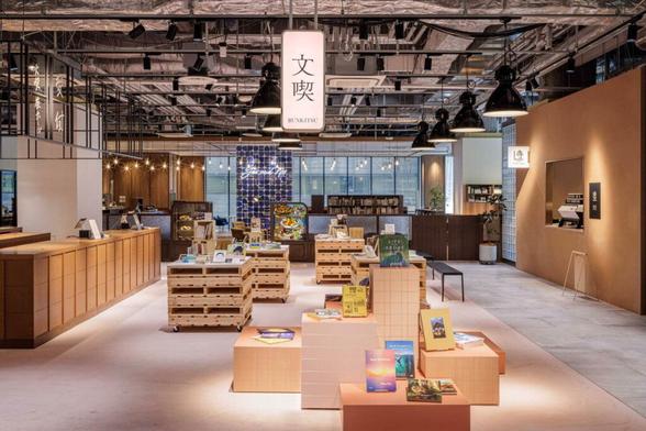 文喫の新旗艦店「ブンキツ トーキョー」ニュウマン高輪に、約10万冊の本とエリア最大級カフェラウンジ - ファッションプレス