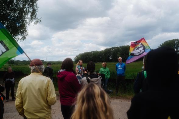 Redebeitrag beim Moorwalk.