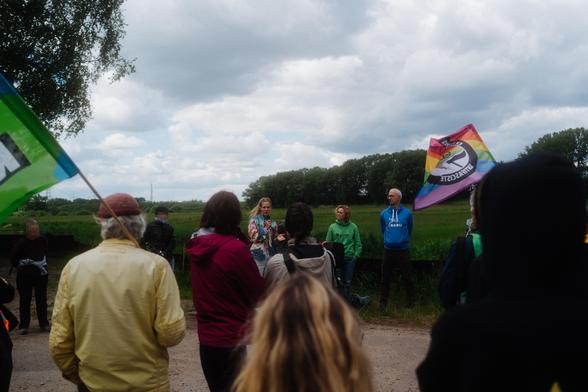 Redebeitrag beim Moorwalk.