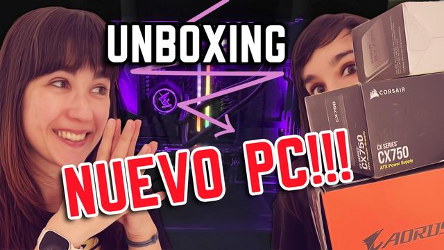 Rena emocionada mostrando un nuevo PC. A Dunkel se la ve sosteniendo varias cajas de componentes, incluyendo una fuente Corsair CX750 y una caja Aorus, entre otros. Detrás de ella, se aprecia el PC ya armado, con iluminación morada y RGB. La imagen incluye texto superpuesto que dice "UNBOXING NUEVO PC!!!".