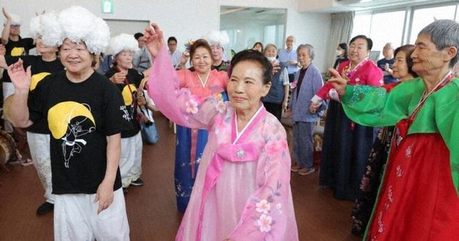 'Zainichi' Koreans in Kyoto, Kanagawa prefs. enjoy exchange in face of hate speech, poverty