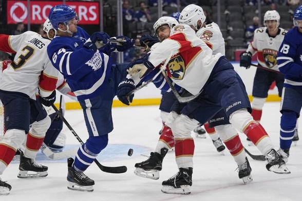 Maple Leafs Expected to Part With Pair of Forwards Ahead of Free Agency