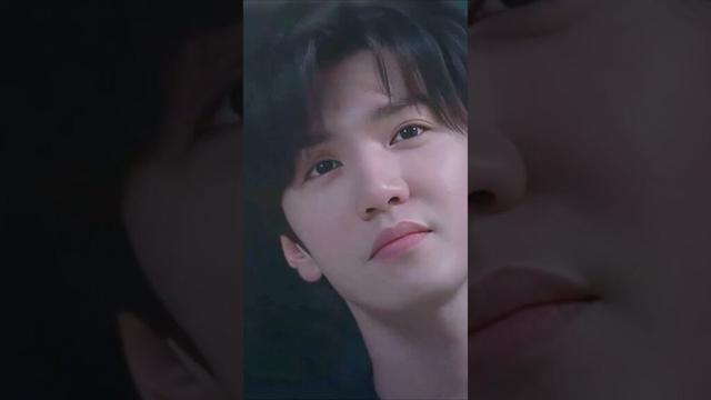 Supporting her boyfriend financially🥰 #偷偷藏不住 #HiddenLove  #赵露思 #陈哲远 #优酷 #shorts