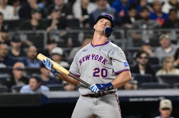 Suffering Power Outage, Mets Plan to Block Out Noise