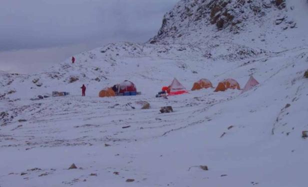 Scientists Discover Hidden World Thriving Beneath Antarctic Ice