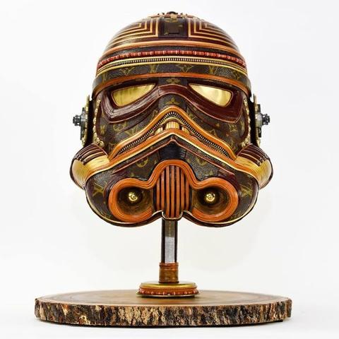 Le recyclage de sacs Louis Vuitton en sculptures Star Wars par Gabriel Dishaw 1