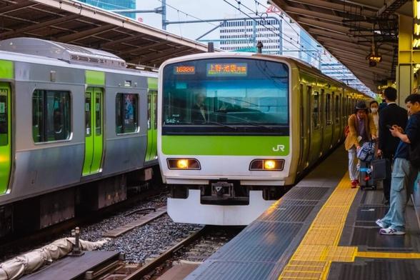 Tokyo's Yamanote Line resumes suspended train operations