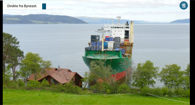 Latest image from the livestream, with SS Garden Folly having gone precisely nowhere