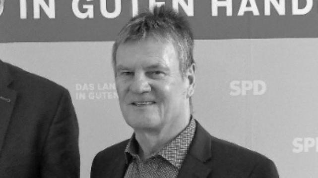 Der SPD-Kommunalpolitiker Joachim Tzscheutschler ist im Alter von 70 Jahren gestorben