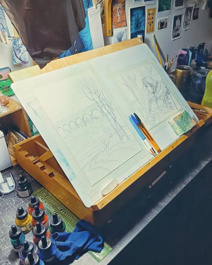 Vue d'un chevalet posé dans un atelier d'artiste