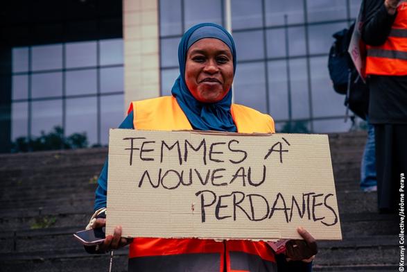 FEMMES À NOUVEAU PERDANTES