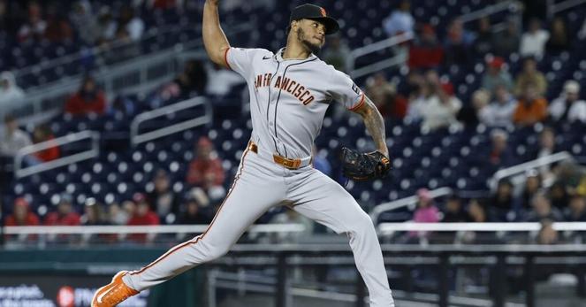 MLB scores: Giants bullpen teams up with Roupp to shutdown Nats 4-0