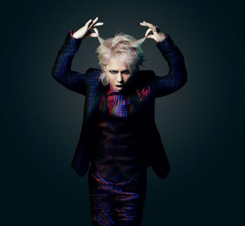 HYDE、ソロ・ワールド・ツアー"HYDE [INSIDE] LIVE 2025 WORLD TOUR"海外追加公演発表！ソロ初のヨーロッパ公演決定！