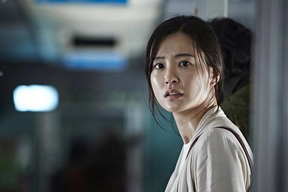 Actress Jung Yu-mi in the 2016 movie.