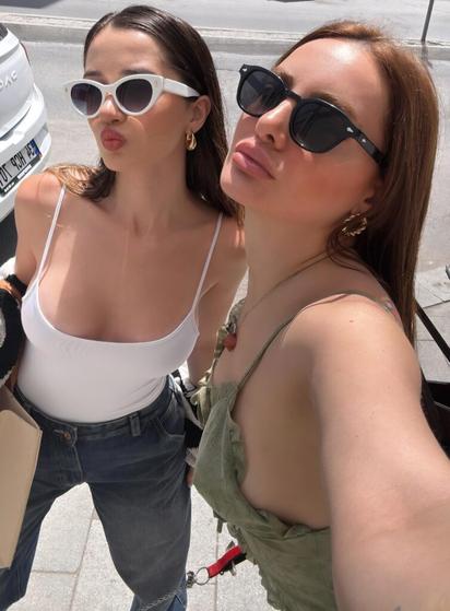 İlsu Demirci Ve Saadet Çamaş