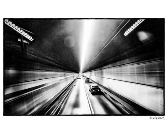 Aberdeen Tunnel in Hong Kong