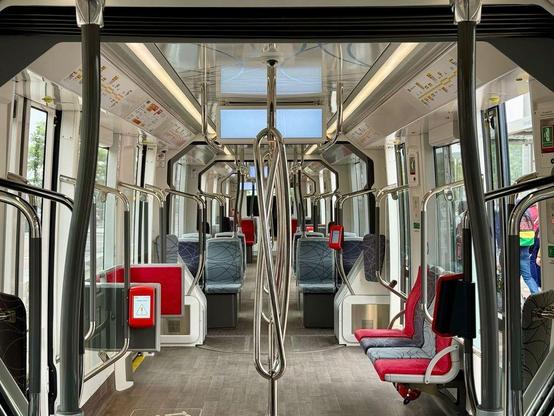 L’intérieur du tramway de Liège