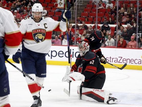 Carolina Hurricanes vs. Florida Panthers Game 3 :: WRALSportsFan.com