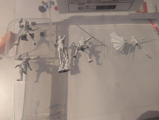 Star Wars Miniaturen aus dem Tablet Top Spiel Shatterpoint, zusammengesetzt und mit weiss grundiert
