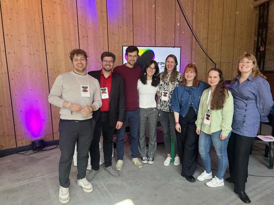 Gruppenfoto von CGF-Teilnehmenden