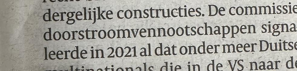 Photo from the word "doorstroomvennootschappen" in the Volkskrant.