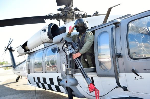 Helicóptero - Efectivos de la Guardia Nacional