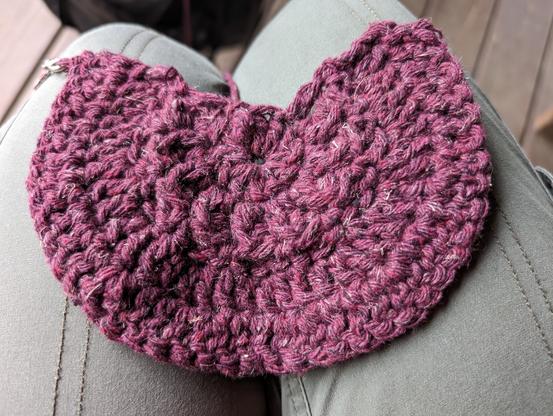 initial attempt at honey moon bag with bulky yarn - the texture pattern is barely visible