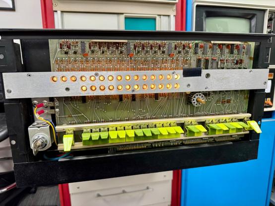 A DEC LAB-8/e computer