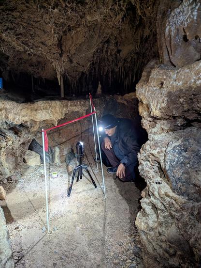 Cave, lidar scanner and operator