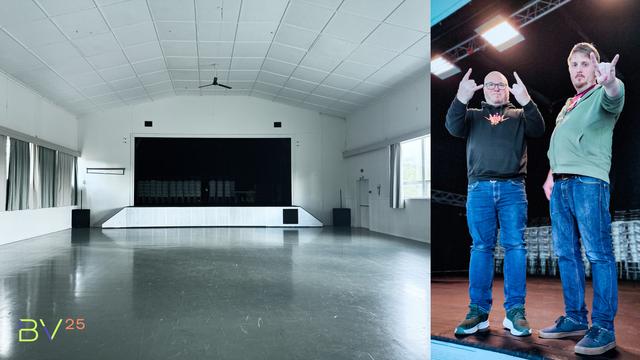 2 pictures. An empty white party hall and Menace + Kusma are standing on the freshly painted stage.