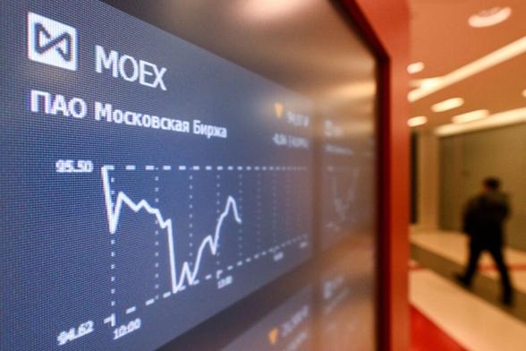 Russia sees $1 billion wiped off stock market after Trump's Putin criticism