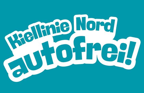 Schriftzug: Kiellinie Nord autofrei! Weiße Schrift auf petrolfarbenen Grund.