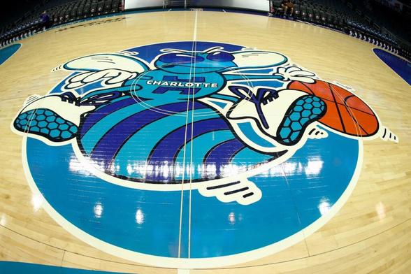 Hornets Rumored To Pursue Splashy Sign-and-Trade For Disgruntled 22-Year-Old Free Agent