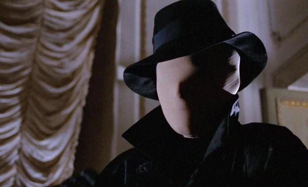 Giallo : meurtres en Technicolor et frissons psychédéliques