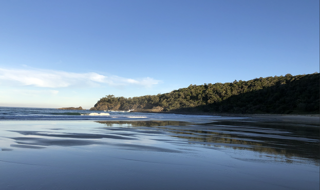 Noosa beach at low tide