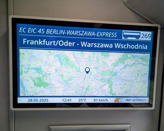 OpenStreetMap based map showing route between Berlin and Warsaw