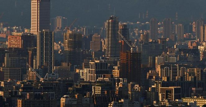 台湾、今年の成長率予想を＋3.1％に下方修正　米関税で不透明感 | ロイター