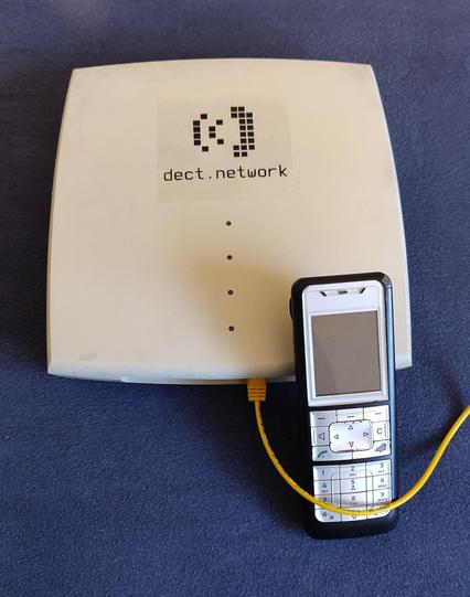 DECT Antenne und Mobilteil