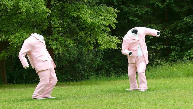 sculpture by Edwin Wurm, an installation at the Kaiservilla, Bad Ischl, Austria. May 2025. Suggests the behaviour of some heads of state in the present times perhaps?
