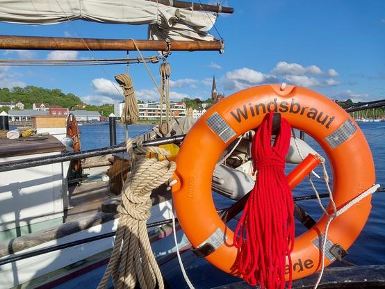 Rettungsring der Windsbraut an der Reling