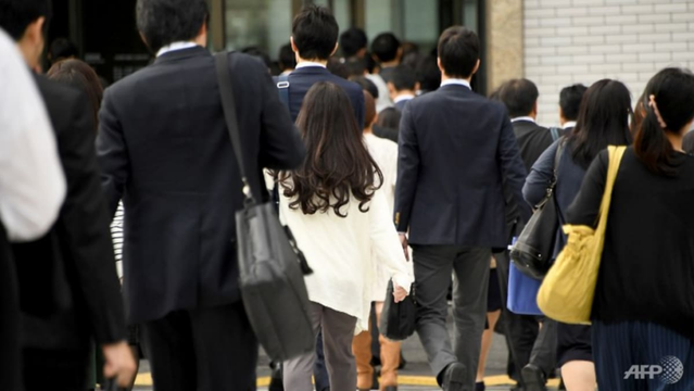 Commentary: Will four-day work weeks solve Japan's fertility crisis?