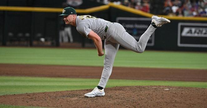 A’s acquire Sean Newcomb, place Nick Kurtz on IL