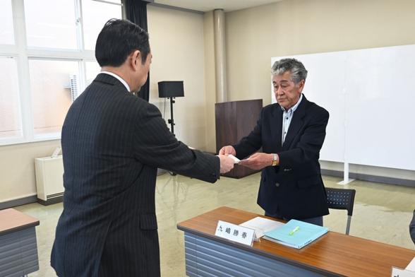 七日市財産区管理委員 選任書交付式 | 北秋田市ホームページ 住民が主役のもりのまち