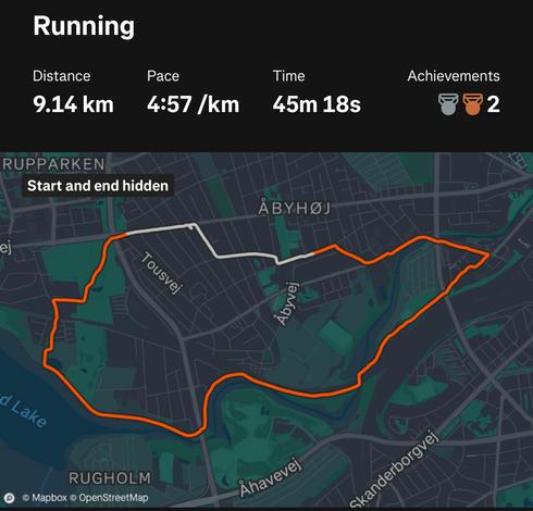 Kortudsnit, distance og tid for min løbetur.

Den var på 9,14 km, og jeg brugte 45 minutter og 18 sekunder.