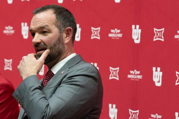 Utah basketball hires IMG Academy's Victoria Sun as director of operations