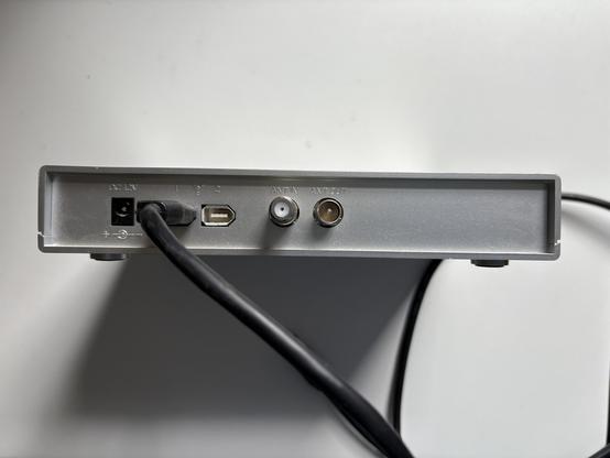 Elgato eyetv box, rear panel