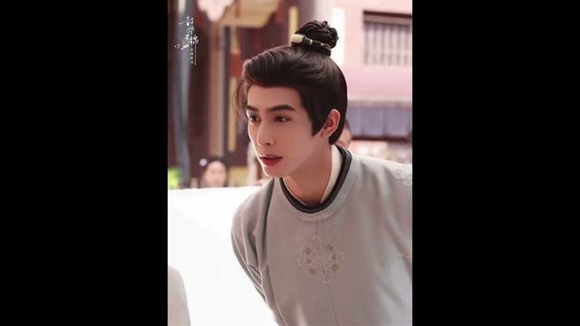 ¡Guapísimo, robas corazones! 💘 #GloriaJuvenil #YouthfulGlory #韶华若锦 #SongWeiLong #BaoShangEn #shorts